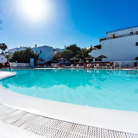 Vivienda Vacacional Papillon * Costa Teguise