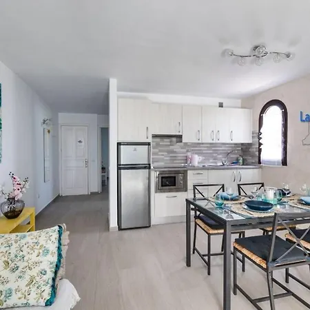 Vivienda Vacacional Papillon * Costa Teguise